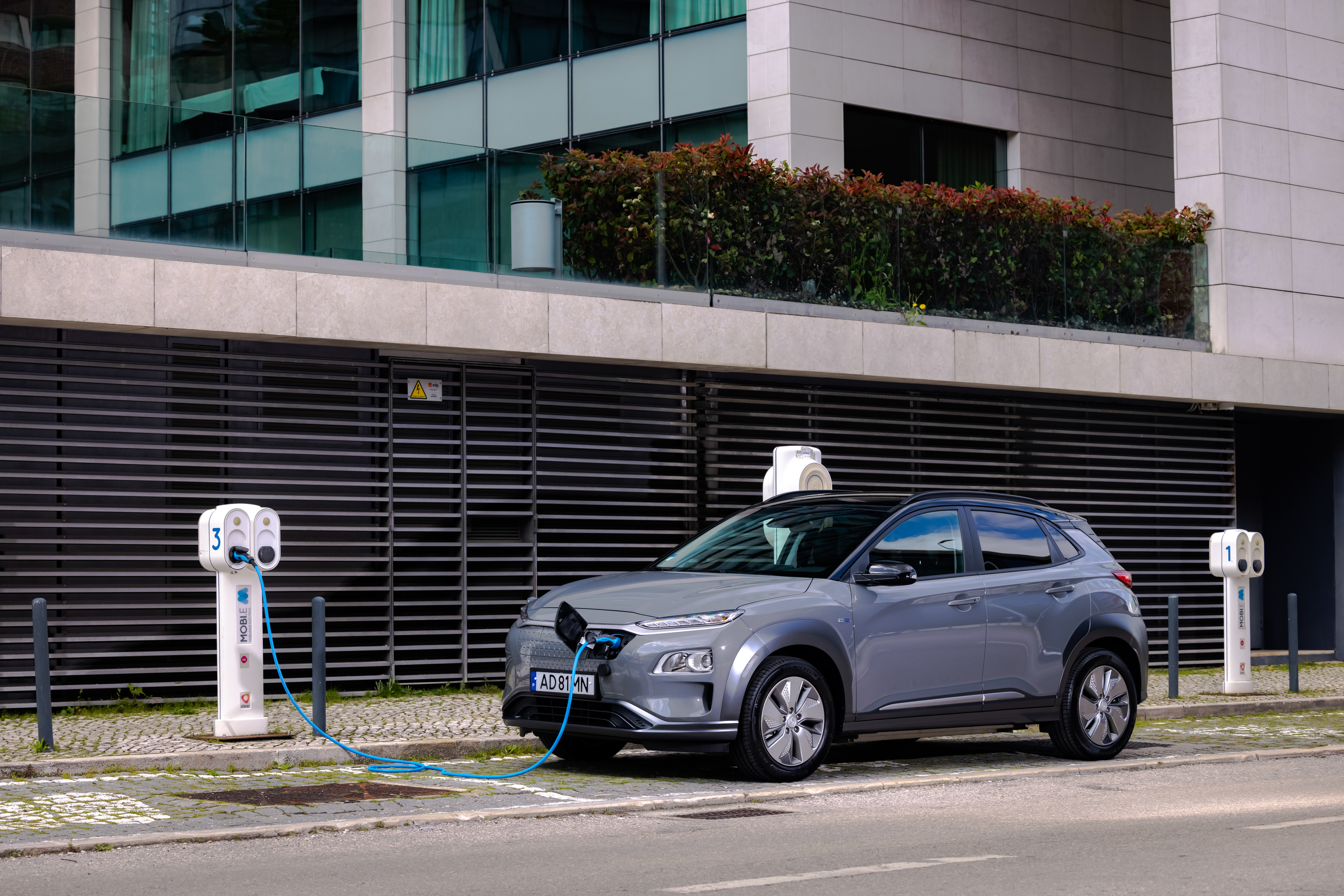 Portugal em quarto lugar nos países europeus com mais postos de carregamento por 100 km de estrada